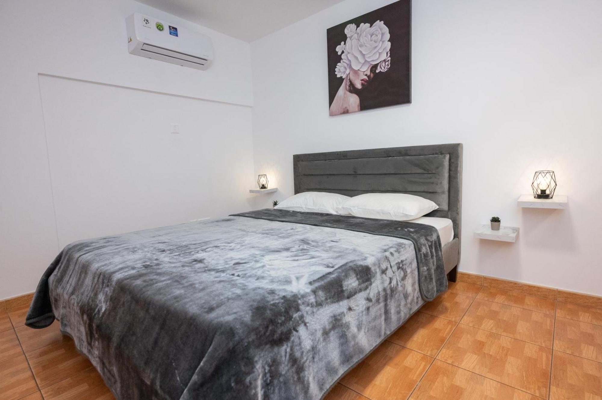 Napa Centrale Suites Aya Napa Dış mekan fotoğraf