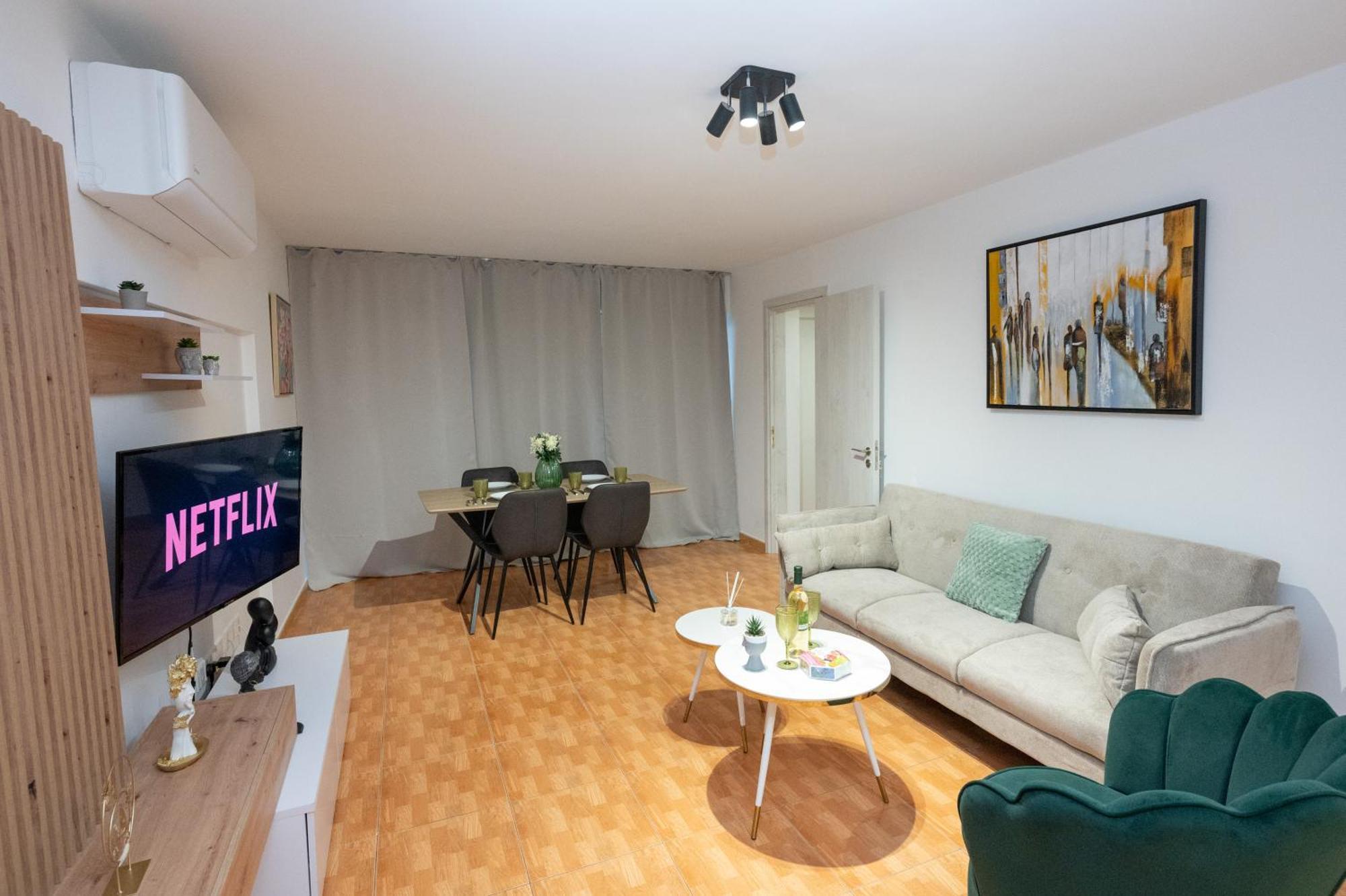 Napa Centrale Suites Aya Napa Dış mekan fotoğraf