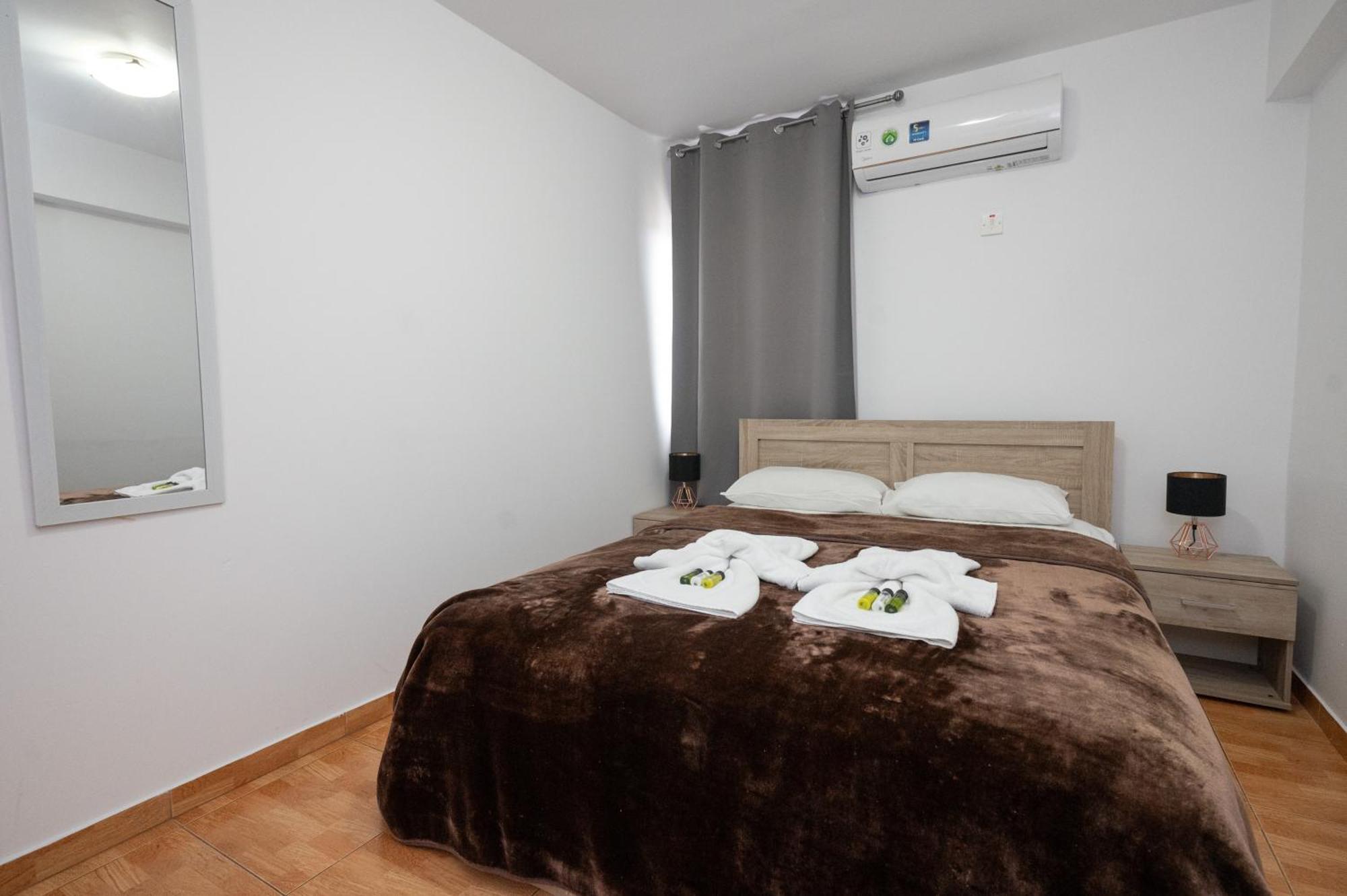 Napa Centrale Suites Aya Napa Dış mekan fotoğraf