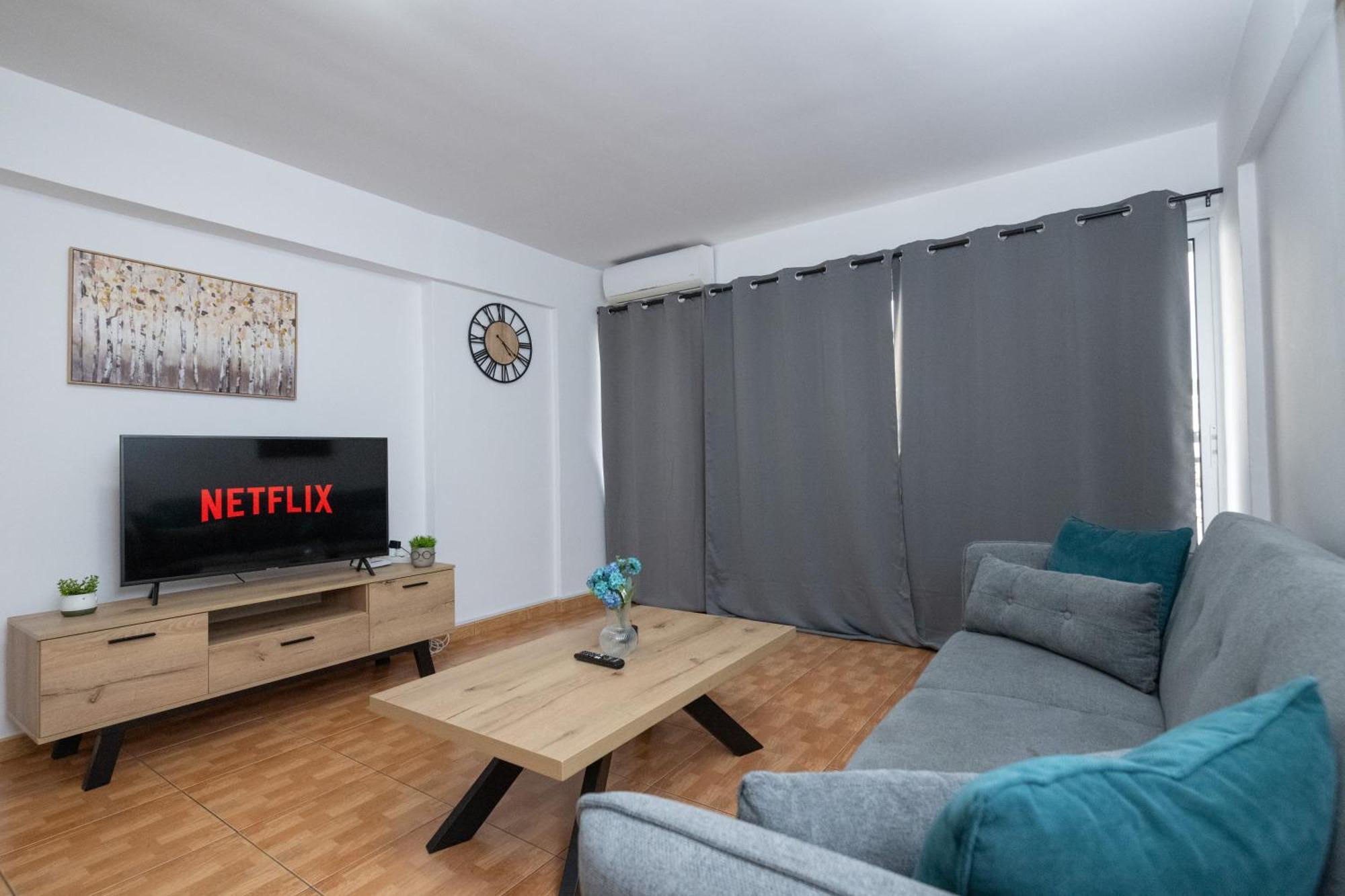 Napa Centrale Suites Aya Napa Dış mekan fotoğraf