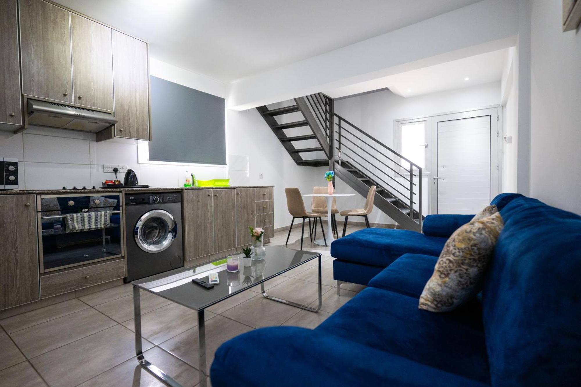 Napa Centrale Suites Aya Napa Dış mekan fotoğraf