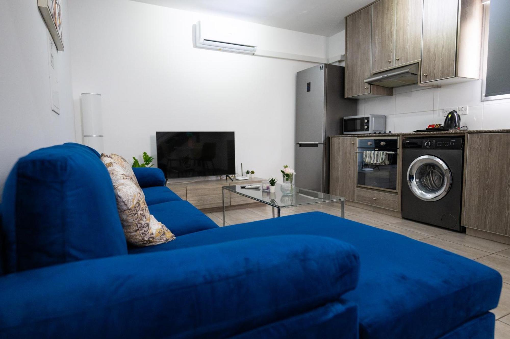 Napa Centrale Suites Aya Napa Dış mekan fotoğraf