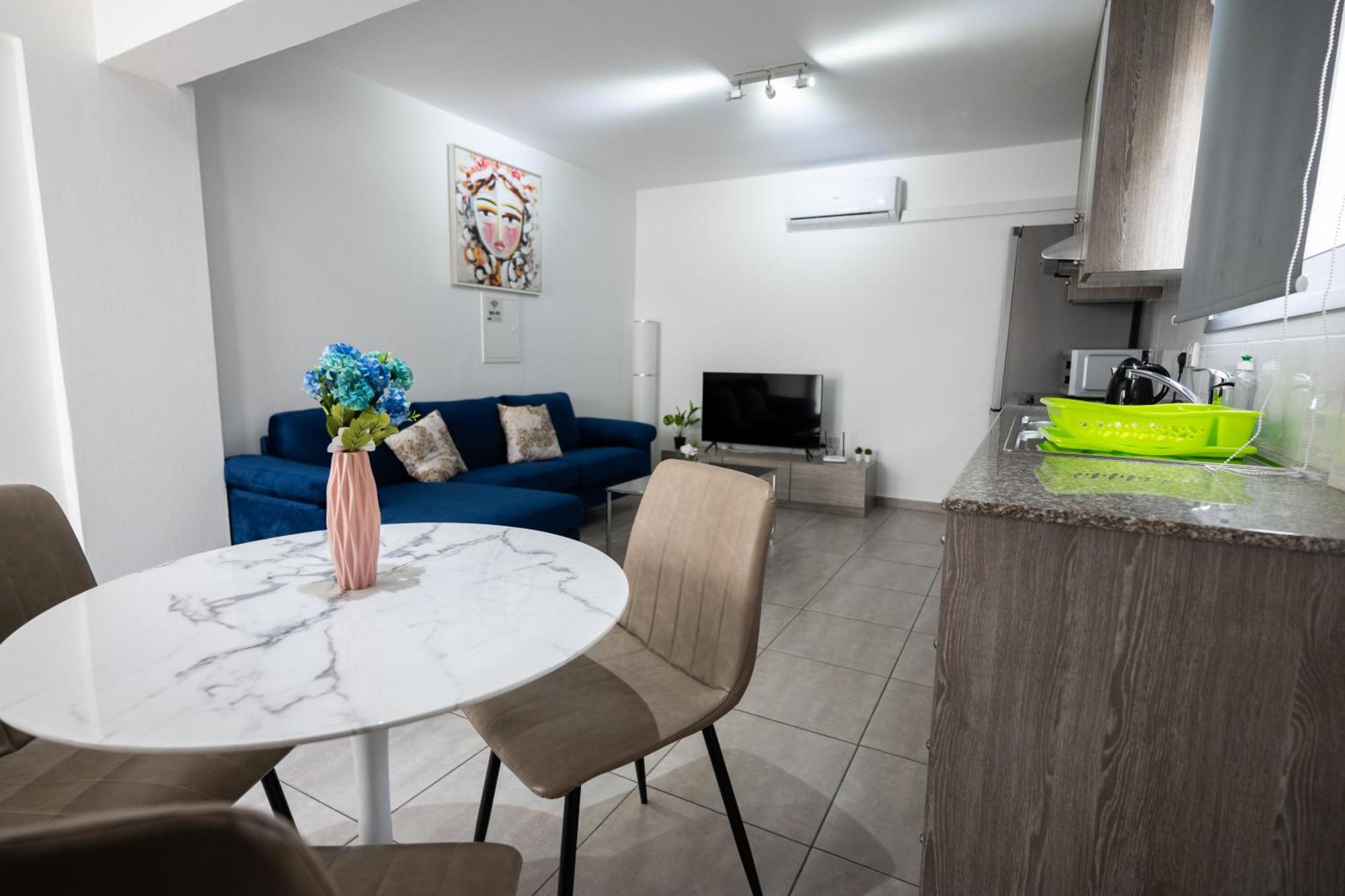 Napa Centrale Suites Aya Napa Dış mekan fotoğraf