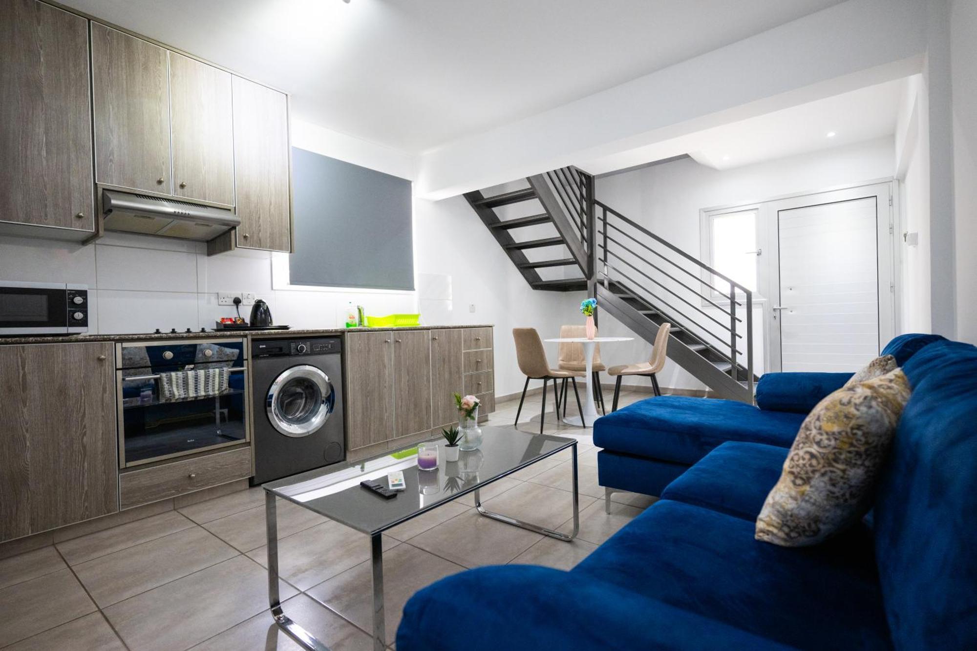 Napa Centrale Suites Aya Napa Dış mekan fotoğraf