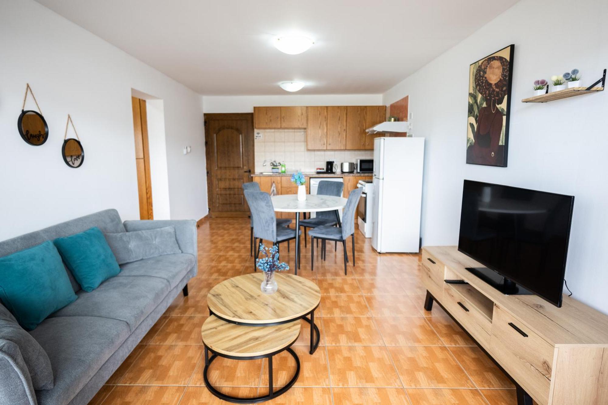 Napa Centrale Suites Aya Napa Dış mekan fotoğraf