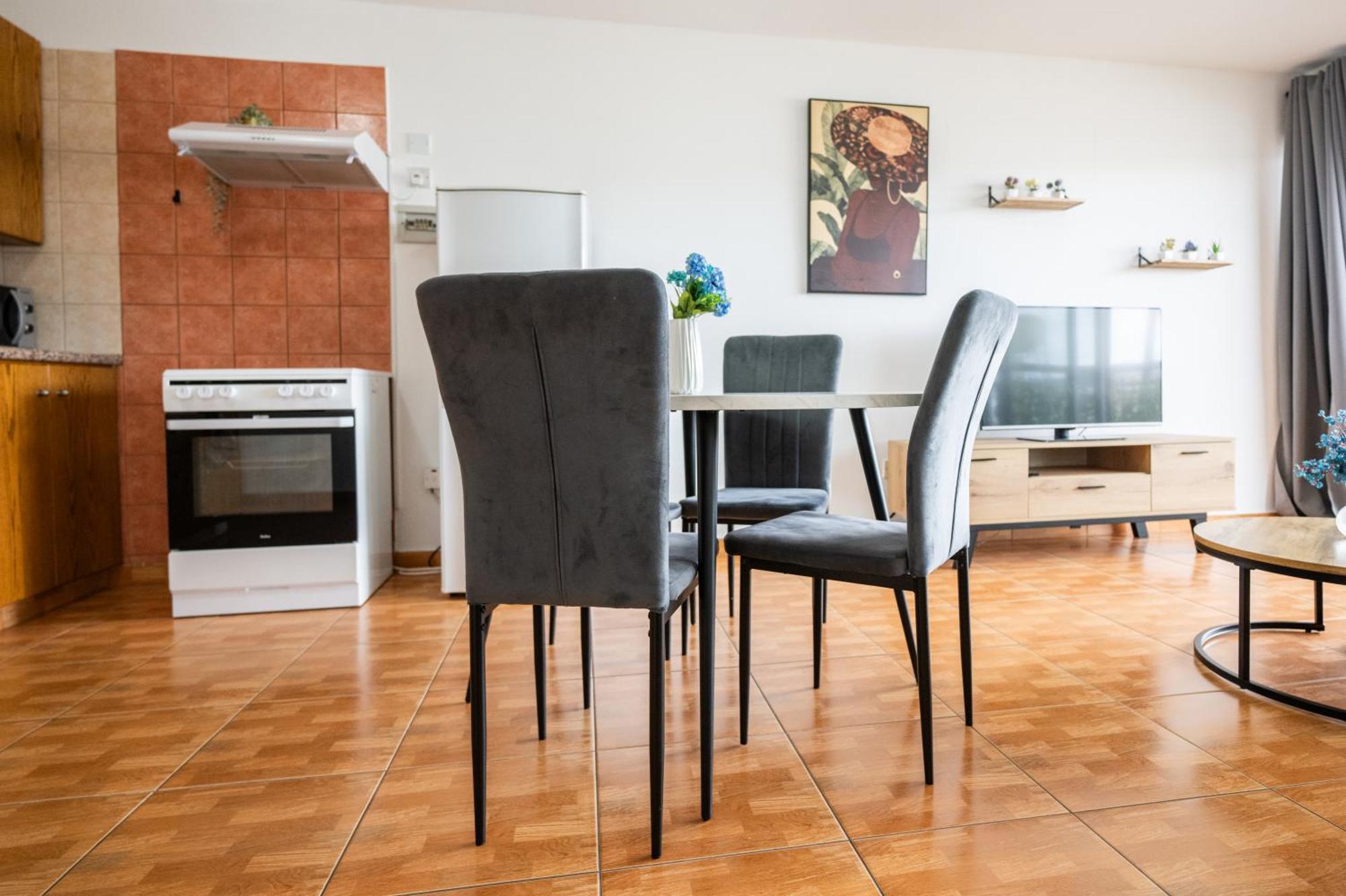 Napa Centrale Suites Aya Napa Dış mekan fotoğraf
