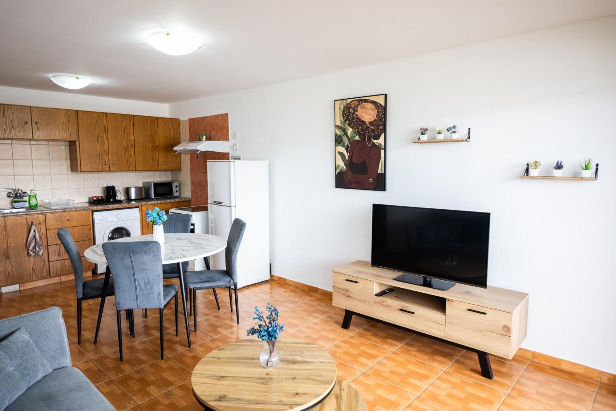 Napa Centrale Suites Aya Napa Dış mekan fotoğraf